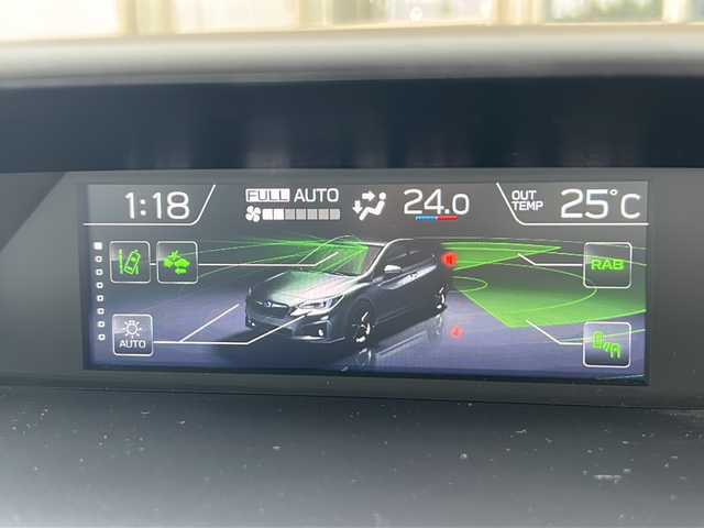 スバル インプレッサ スポーツ 1．6i－Lアイサイト 静岡県 2017(平29)年 4.9万km クリスタルブラックシリカ 純正ナビ/・SD/Music Folder/・CD/DVD/・iPod/USB/・フルセグTV/・Bluetooth/・FM/AM/・AUX/主要装備/・バックカメラ/・ＥＴＣ/・追従機能付クルーズコントロール/・ステアリング連動ヘッドライト/・パドルシフト/・ヒルスタートアシスト/・ブラインドスポット/・アイドリングストップ/・衝突被害軽減システム/・レーンキープアシスト/・サイドカーテンエアバッグ/・後退時ブレーキアシスト