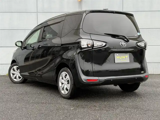 トヨタ シエンタ ファンベースG 千葉県 2019(令1)年 4.1万km ブラックマイカ トヨタセーフティセンス/・衝突軽減ブレーキ/レーンキープアシスト/・オートハイビーム/コーナーセンサー/純正ナビ(NSZT-Y68T)/・フルセグ/BT/DVD/CD/全方位カメラ/ステアリングスイッチ/ビルトインETC/両側パワースライドドア/アイドリングストップ/プッシュスタート/スマートキー/純正フロアマット/サイドバイザー