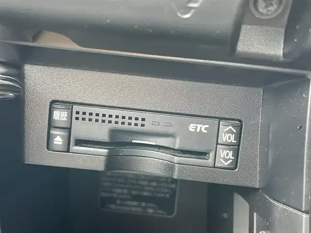 レクサス ＨＳ 250h バージョンI 新潟県 2010(平22)年 15.8万km ブラック HDDナビ/ワンセグテレビ/バックカメラ/ウィンカーミラー/クルーズコントロール/ドアバイザー/プッシュスタート/ETC/運転助手席電動シート/運転助手席シートメモリー/運転助手席シートヒーター、クーラー/社外スタッドレスタイヤ装着/ステアリングスイッチ/SOSスイッチ/スペアキー1個