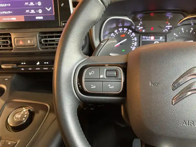 シトロエン シトロエン ベルランゴ ロング エディション ノアール 愛知県 2023(令5)年 2.1万km ノアールペルラネラ 純正ディスプレイオーディオ/CarPla/バックカメラ/アダプティブクルーズコントロール/ブラインドスポットモニター/パドルシフト/レーンキープ/ETC/コーナーセンサー/インテリジェントハイビーム/パークアシスト