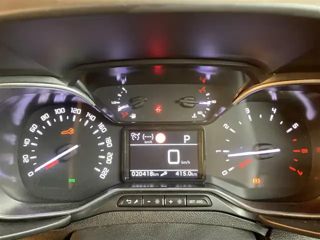 シトロエン シトロエン ベルランゴ ロング エディション ノアール 愛知県 2023(令5)年 2.1万km ノアールペルラネラ 純正ディスプレイオーディオ/CarPla/バックカメラ/アダプティブクルーズコントロール/ブラインドスポットモニター/パドルシフト/レーンキープ/ETC/コーナーセンサー/インテリジェントハイビーム/パークアシスト