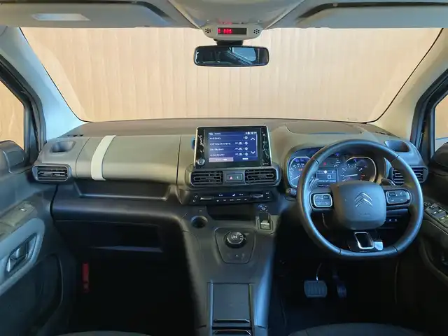 シトロエン シトロエン ベルランゴ ロング エディション ノアール 愛知県 2023(令5)年 2.1万km ノアールペルラネラ 純正ディスプレイオーディオ/CarPla/バックカメラ/アダプティブクルーズコントロール/ブラインドスポットモニター/パドルシフト/レーンキープ/ETC/コーナーセンサー/インテリジェントハイビーム/パークアシスト