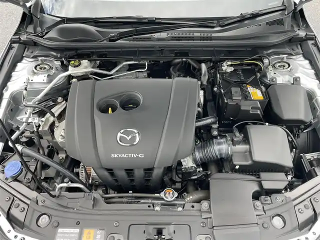 マツダ マツダ３ファストバック 20S プロアクティブ 滋賀県 2022(令4)年 1.8万km ソニックシルバーM 純正メモリナビ/(フルセグTV CD DVD Bluetooth USB)/バックカメラ/レーダークルーズコントロール/ブラインドスポットモニター/プッシュスタート/スマートキー×２/電動格納ミラー/ウインカーミラー/ドライブレコーダー/ETC/LEDオートヘッドライト/ダウンサス