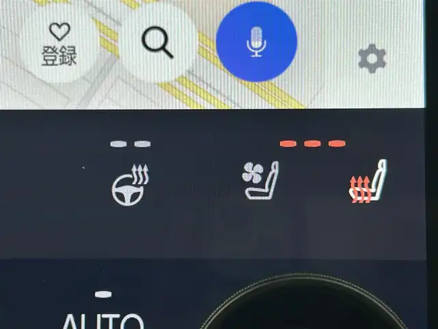 トヨタ アルファード Z 千葉県 2025(令7)年 0.4万km ブラック 禁煙車/ワンオーナー/トヨタセーフティセンス/・プリクラッシュセーフティ/・プリクラッシュセーフティブレーキ/・クリアランスソナー/・レーンディパーチャーアラート/・ブラインドスポットモニター/・ヘッドアップディスプレイ/・レーダークルーズコントロール/左右独立ツインガラスルーフ/純正１３型フリップダウンモニター/両側パワースライドドア/パワーバックドア/ユニバーサルステップ/純正14インチディスプレイオーディオナビ（あり）/・USB/Bluetooth/フルセグTV/・全方位カメラ/・ビルトインETC2.0/革巻きステアリング/・ステアリングスイッチ/・ステアリングヒーター/レザーシート/・DNセカンドパワーシート/・D席メモリ付き/・DNセカンドシートヒーター/・DNセカンドエアーシート/MT付きAT/置くだけ充電/社外フロアマット/純正１８インチAW/オートライト/・オートマチックハイビーム/・三眼LEDヘッドライト/・LEDフォグランプ