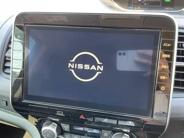 日産 セレナ e－パワー ハイウェイスター V 大阪府 2021(令3)年 2.4万km 黒 インテリジェントルームミラー/アラウンドビューモニター/プロパイロット/エマージェンシーブレーキ/ブラインドスポットモニター/ドライブレコーダー/ETC/純正ナビ/両側パワースライドドア/フルセグTV/プッシュスタート/電動格納ミラー