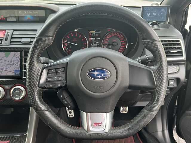 スバル ＷＲＸ ＳＴＩ STI 愛知県 2014(平26)年 10.7万km ダークグレーメタリック /禁煙車//純正ナビ・フルセグTV/　(CN-LR700D)//ETC/バックカメラ//STiフロントリップ//STiマフラー//プッシュスタート//ステアスイッチ//社外１７インチアルミ//LEDオートライト//黒合皮ハーフレザーシート//ステアリングスイッチ//純正フロアマット//新車保証書//取扱説明書//スペアキー