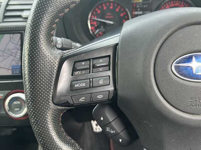 スバル ＷＲＸ ＳＴＩ STI 愛知県 2014(平26)年 10.7万km ダークグレーメタリック /禁煙車//純正ナビ・フルセグTV/　(CN-LR700D)//ETC/バックカメラ//STiフロントリップ//STiマフラー//プッシュスタート//ステアスイッチ//社外１７インチアルミ//LEDオートライト//黒合皮ハーフレザーシート//ステアリングスイッチ//純正フロアマット//新車保証書//取扱説明書//スペアキー