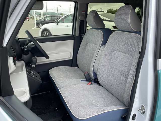 ダイハツ ムーヴ キャンバス ストライプス G 道東・釧路十勝 2023(令5)年 0.8万km シャイニングホワイトパール/ファインミントメタリック ・４WD/・社外メモリナビ(ラジオ BT)/・バックカメラ/・両側パワースライドドア/・衝突被害軽減ブレーキ/・横滑り防止装置/・ETC/・前席シートヒーター/・コーナーセンサー/・LEDヘッドライト/・LEDフォグランプ/・スマートキー/・プッシュスタート/・ステアリングリモコン/・電動格納ミラー/・アイドリングストップ/・純正フロアマット