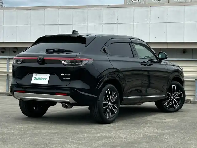 ホンダ ヴェゼル ハイブリッド e:HEV Z 静岡県 2022(令4)年 1.2万km クリスタルブラックパール ホンダセンシング/純正９型ナビ/フルセグ/ＥＴＣ/ＤＶＤ再生/ＢＳＭ/ハンドル＆シートヒーター/電動リアゲート/後退出庫サポート/コンビシート/置型充電/ＬＥＤヘッド/純正フロアマット/純正１８ＡＷ