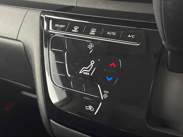 日産 ルークス ハイウェイスター X 栃木県 2021(令3)年 5.2万km ホワイトパール インテリジェントアラウンドビューモニター/インテリジェントエマージェンシーブレーキ/踏み間違い衝突防止アシスト/車線逸脱防止支援/先行車発進お知らせ/ふらつき警報/フロント&バックソナー/ハイビームアシスト/両側パワースライドドア/ETC/LEDヘッドライト/ドアバイザー/スマートキー×1本/サイド+カーテンエアバッグ