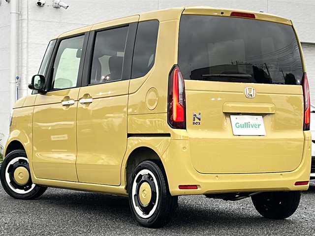 ホンダ Ｎ ＢＯＸ ファッションスタイル 千葉県 2023(令5)年 0.9万km 黄 4WD 8型ナビ フルセグ BT USB タイプC 両側パワースライドドア 2.0ETC シートヒータ ドラレコ  マット LEDライト オートライト ソナー ホワイトミラー ホワイトアウターハンドル