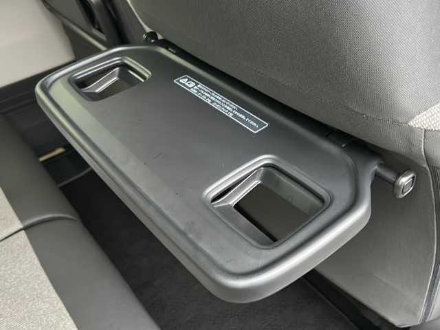 ホンダ Ｎ ＢＯＸ ファッションスタイル 千葉県 2023(令5)年 0.9万km 黄 4WD 8型ナビ フルセグ BT USB タイプC 両側パワースライドドア 2.0ETC シートヒータ ドラレコ  マット LEDライト オートライト ソナー ホワイトミラー ホワイトアウターハンドル