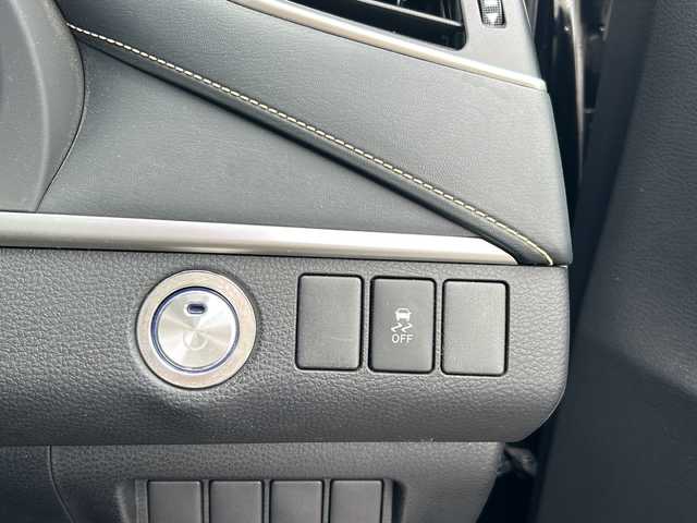 トヨタ ハリアー エレガンス 山形県 2016(平28)年 9.2万km ブラック ４WD/純正SDナビ/(CD/AM/FM/TV/SD/USB/BT/AUX)/バックカメラ/ETC/LEDヘッドライト/フォグランプ/純正フロアマット/パワーシート（D席）/純正AW　R１７/ハーフレザーシート/オートライト/アイドリングストップ/電動格納ミラー