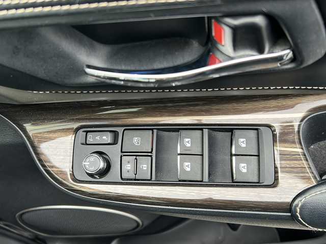 トヨタ ハリアー エレガンス 山形県 2016(平28)年 9.2万km ブラック ４WD/純正SDナビ/(CD/AM/FM/TV/SD/USB/BT/AUX)/バックカメラ/ETC/LEDヘッドライト/フォグランプ/純正フロアマット/パワーシート（D席）/純正AW　R１７/ハーフレザーシート/オートライト/アイドリングストップ/電動格納ミラー
