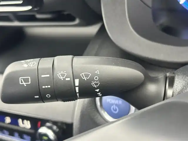 トヨタ ヤリスクロス ハイブリッド Z 愛知県 2023(令5)年 3万km ブラックマイカ モデリスタフルエアロ　/純正8インチディスプレイオーディオ　/全方位バックカメラ　/ハーフレザーシート　/前席シートヒーター　/D席パワーシート　/電動リアゲート　/前後ドラレコ　/ビルトインＥＴＣ　/トヨタセーフティセンス/・ヘッドアップディスプレイ/・アダクティブクルーズコントロール/・レーントレーシングアシスト/・プリクラッシュセーフティ/・ブラインドスポットモニター/・クリアランスソナー/・リアクロストラフィックアラート/・パーキングサポートブレーキ/・ロードサインアシスト/純正１８インチAW/純正LEDヘッドライト/純正フロアマット/PWRモード/エコモード/EVモード/オートマチックハイビーム