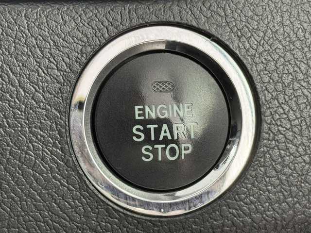 トヨタ ヴォクシー ZS 煌Z 福岡県 2013(平25)年 8.6万km ボルドーマイカメタリック 純正９型ナビ（フルセグＴＶ）　/バックカメラ　/ビルトインＥＴＣ　/３６０°ドライブレコーダー　/パドルシフト　/両側電動スライドドア　/ハーフレザー　/プッシュスタート　/電動格納式ドアミラー　/純正１６インチＡＷ
