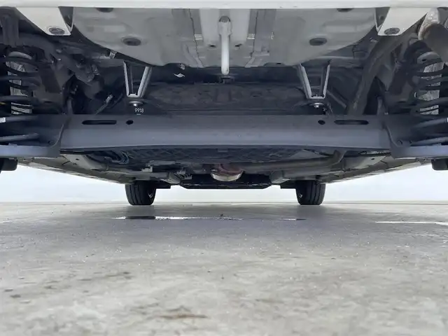 ダイハツ タント カスタム RS 大分県 2019(令1)年 10万km ブラックマイカメタリック/シャイニングホワイトパール ワンオーナー/ターボ車/スマートアシスト/・衝突回避支援ブレーキ機能/・衝突警報機能/・ブレーキ制御付誤発進抑制機能/・車線逸脱抑制制御機能/・車線逸脱警報機能/・路側逸脱警報機能/・ふらつき警報/・先行車発進お知らせ機能/・標識認識機能/・ADB（アダプティブドライビングビーム）/・サイドビューランプ/純正9型ナビ　型式：NSZN-Y69DS/【フルセグTV、DVD再生可、BT対応、USB】/ステアリングスイッチ/バックカメラ/両側電動スライドドア/・ワンタッチオープン機能/・ウェルカムオープン機能/・タッチ&ゴーロック機能/ナビ連動ドライブレコーダー/ビルトインETC/アイドリングストップ/横滑り防止装置/電動格納ミラー/純正フロアマット/オートライト/LEDヘッドライト/LEDフォグ/純正15インチアルミホイール/保証書、取説、スペアキー有り