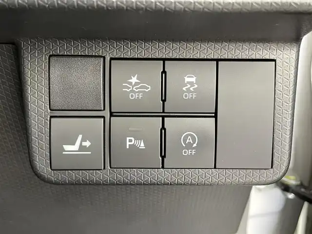 ダイハツ タント カスタム RS 大分県 2019(令1)年 10万km ブラックマイカメタリック/シャイニングホワイトパール ワンオーナー/ターボ車/スマートアシスト/・衝突回避支援ブレーキ機能/・衝突警報機能/・ブレーキ制御付誤発進抑制機能/・車線逸脱抑制制御機能/・車線逸脱警報機能/・路側逸脱警報機能/・ふらつき警報/・先行車発進お知らせ機能/・標識認識機能/・ADB（アダプティブドライビングビーム）/・サイドビューランプ/純正9型ナビ　型式：NSZN-Y69DS/【フルセグTV、DVD再生可、BT対応、USB】/ステアリングスイッチ/バックカメラ/両側電動スライドドア/・ワンタッチオープン機能/・ウェルカムオープン機能/・タッチ&ゴーロック機能/ナビ連動ドライブレコーダー/ビルトインETC/アイドリングストップ/横滑り防止装置/電動格納ミラー/純正フロアマット/オートライト/LEDヘッドライト/LEDフォグ/純正15インチアルミホイール/保証書、取説、スペアキー有り