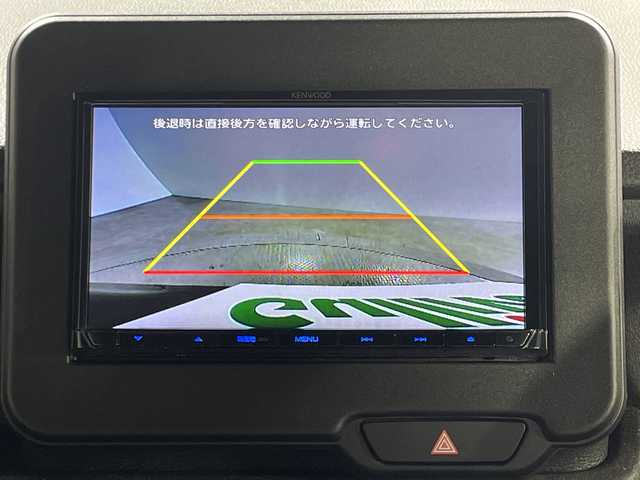 ホンダ Ｎ ＢＯＸ カスタム 神奈川県 2024(令6)年 0.1万km クリスタルブラックパール 社外７型メモリーナビゲーション【MDV-D711】/フルセグ　USB　SD　内蔵メモリー AM FM Bluetooth　HDMI　SMARTUSEN　IPHONE/バックカメラ/片側電動スライドドア【サンシェード】/ホンダセンシング/衝突軽減ブレーキ/歩行者事故低減ステアリング/標識認識機能/車線維持支援システム/オートハイビーム/後方誤発進抑制機能/パーキングセンサーシステム/先行車発進お知らせ機能/路外逸脱抑制機能/渋滞追従機能付きアダブティブクルーズコントロール/誤発進抑制機能/近距離衝突ブレーキ/前席シートヒーター/電子パーキング　オートホールド/ETC/ECON/SOSコール/プッシュスタート/スマートキー/純正サイドシル　リアスポイラー/純正１４インチアルミホイール/LEDヘッドランプ/オートライト/スペアキー/取説　保証書