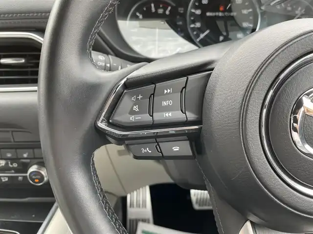 マツダ ＣＸ－８ XD エクスクルーシブモード 千葉県 2021(令3)年 2.6万km スノーフレイクホワイトパールマイカ サンルーフ/白レザーシート/360°カメラ/BOSEプレミアムサウンド/純正マツダコネクトナビ/・Bluetooth/フルセグTV/前席パワーシート/1列目2列目シートヒーター/1列目2列目シートベンチレーション/パワーバックドア/レーンキープアシスト/アダプティブクルーズコントロール/ブラインドスポットモニター/スマートキー/前後コーナーセンサー/ヘッドアップディスプレイ/パドルシフト/純正19インチアルミホイール/置くだけ充電/純正アダプティブLEDヘッドライト/フォグランプ/本革巻ステアリング/ETC/サイド＆カーテンエアバッグ
