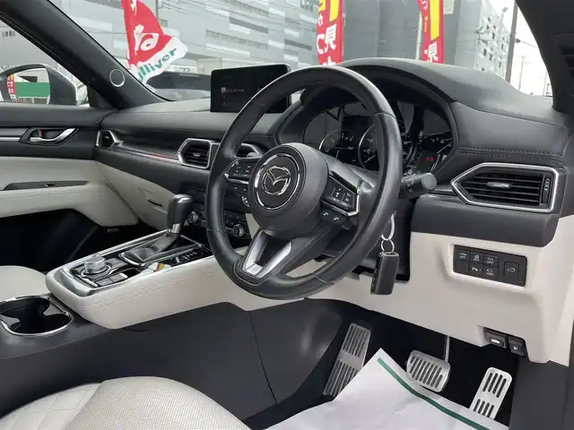 マツダ ＣＸ－８ XD エクスクルーシブモード 千葉県 2021(令3)年 2.6万km スノーフレイクホワイトパールマイカ サンルーフ/白レザーシート/360°カメラ/BOSEプレミアムサウンド/純正マツダコネクトナビ/・Bluetooth/フルセグTV/前席パワーシート/1列目2列目シートヒーター/1列目2列目シートベンチレーション/パワーバックドア/レーンキープアシスト/アダプティブクルーズコントロール/ブラインドスポットモニター/スマートキー/前後コーナーセンサー/ヘッドアップディスプレイ/パドルシフト/純正19インチアルミホイール/置くだけ充電/純正アダプティブLEDヘッドライト/フォグランプ/本革巻ステアリング/ETC/サイド＆カーテンエアバッグ