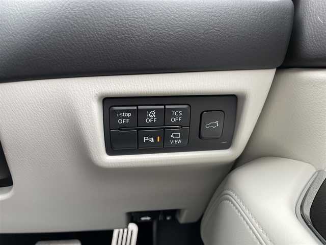 マツダ ＣＸ－８ XD エクスクルーシブモード 千葉県 2021(令3)年 2.6万km スノーフレイクホワイトパールマイカ サンルーフ/白レザーシート/360°カメラ/BOSEプレミアムサウンド/純正マツダコネクトナビ/・Bluetooth/フルセグTV/前席パワーシート/1列目2列目シートヒーター/1列目2列目シートベンチレーション/パワーバックドア/レーンキープアシスト/アダプティブクルーズコントロール/ブラインドスポットモニター/スマートキー/前後コーナーセンサー/ヘッドアップディスプレイ/パドルシフト/純正19インチアルミホイール/置くだけ充電/純正アダプティブLEDヘッドライト/フォグランプ/本革巻ステアリング/ETC/サイド＆カーテンエアバッグ