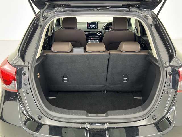 マツダ マツダ２ 15S プロアクティブ 宮城県 2021(令3)年 3.3万km ジェットブラックマイカ i-ACTIVSENSE/・スマートシティブレーキサポート/・車線逸脱警報/・コーナーセンサー/ヘッドアップディスプレイ/純正ナビ/・フルセグTV/・BT.CD/DVD.AUX.USB/バックカメラ/シートヒーター（D/N） /LEDヘッドライト/純正フロアマット/プッシュスタート/スマートキー×2/ステアリングスイッチ/横滑り防止/ETC/社外ドラレコ
