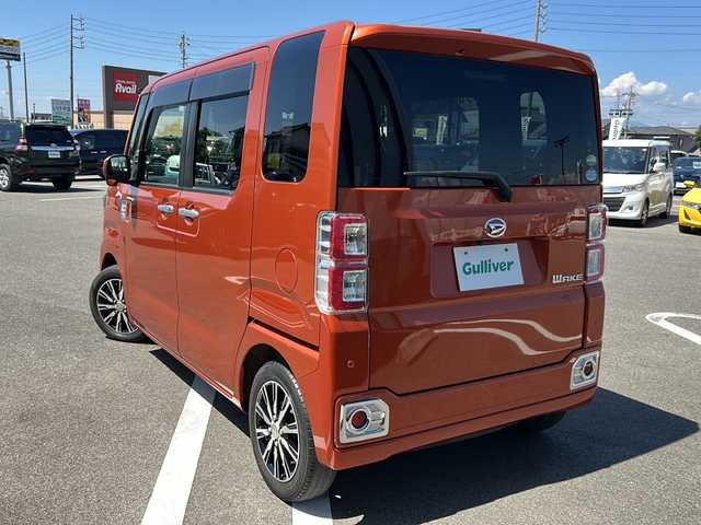 ダイハツ ウェイク G ターボ SA Ⅲ 岐阜県 2018(平30)年 3.5万km トニコオレンジメタリック 登録時走行距離34614km/社外７インチナビ　/フルセグＴＶ/CD　/バックカメラ　/ターボ　/両側パワースライドドア　/純正アルミホイール　/純正フロアマット　/ワンオーナー　/コーナーセンサー　/プッシュスタート　/スマートキー　/スペアキー　/LEDヘッドライト/オートライト/フォグランプ/アイドリングストップ/横滑り防止装置/衝突被害軽減システム/ＥＴＣ