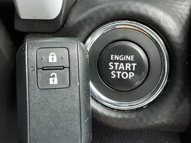スズキ ハスラー HYBRID X 新潟県 2020(令2)年 4.5万km フェニックスレッドパール/ガンメタリック2トーンルーフ カロッツェリアメモリナビ【AVIC-RZ810】/　フルセグTV/Bluetooth/CD/DVD/USB/ドライブレコーダー/衝突被害軽減ブレーキ/レーンキープアシスト/後方コーナーセンサー/前席シートヒーター/LEDヘッドライト/レザーステアリング/ステアリングスイッチ/アイドリングストップ/横滑り防止装置/オートマチックハイビーム/オートライト/禁煙車