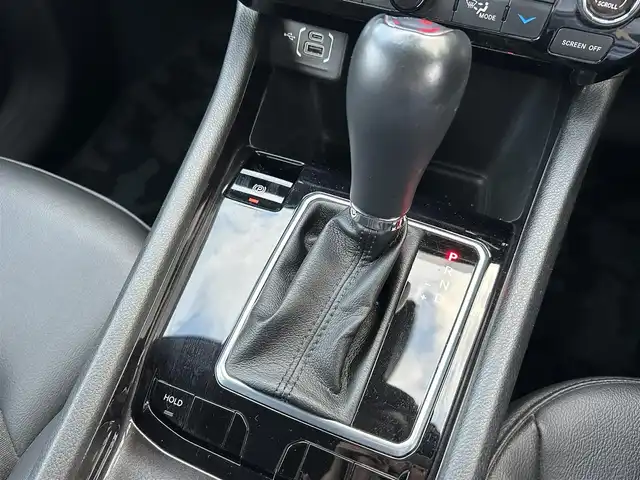 クライスラー・ジープ ジープ コンパス ロンジチュード 島根県 2021(令3)年 2.7万km 黒 登録時走行距離26700km/ワンオーナー/保証書/取扱説明書/純正ナビ/・フルセグTV/・Bluetooth/・AppleCarPlay/バックカメラ/ETC/衝突軽減ブレーキ/レーダークルーズ/ブラインドスポットモニター/トラフィックサインアシスト/コーナーセンサー/前後コーナーセンサー/パーキングアシスト/ルーフレール/スマートキー/スペアキー/プッシュスタート