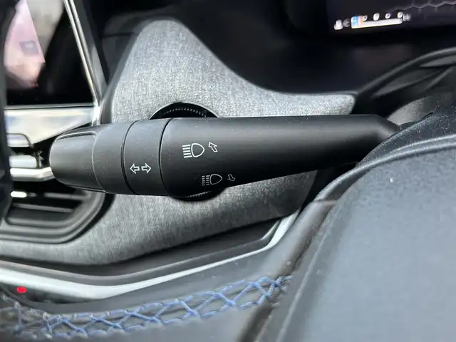クライスラー・ジープ ジープ コンパス ロンジチュード 島根県 2021(令3)年 2.7万km 黒 登録時走行距離26700km/ワンオーナー/保証書/取扱説明書/純正ナビ/・フルセグTV/・Bluetooth/・AppleCarPlay/バックカメラ/ETC/衝突軽減ブレーキ/レーダークルーズ/ブラインドスポットモニター/トラフィックサインアシスト/コーナーセンサー/前後コーナーセンサー/パーキングアシスト/ルーフレール/スマートキー/スペアキー/プッシュスタート