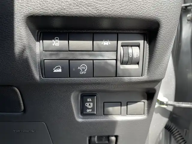 三菱 デリカミニ T 鳥取県 2025(令7)年 1.2万km チタニウムグレーメタリック ワンオーナー/４WD・ターボ車/社外ナビ/フルセグ/DVD/CD/BT/バックカメラ・ETC/ハーフレザーシート/前席シートヒーター/衝突軽減ブレーキ/レーンキープアシスト/片側パワースライドドア/LEDヘッドライト/LEDフォグライト/プッシュエンジンスタート/アイドリングストップ/フロアマット/ドアバイザー/保証書・取扱説明書