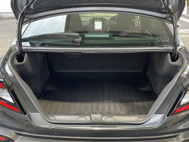スバル ＷＲＸ Ｓ４ STIスポーツR EX 愛知県 2022(令4)年 2.8万km マグネタイトグレーメタリック /ワンオーナー//純正11.6インチナビ//TV・Bluetooth・AM・FM・ipod・AUX//applecarplay・androidauto//追従走行クルーズコントロール//シートヒーター//前列パワーシート//バックカメラ(フロント・サイド)//純正ビルトインETC//衝突軽減ブレーキ//LEDライト//純正フロアマット//後方コーナーセンサー//フロント・リアフォグランプ//革シート//革巻きステアリング//ステアリングスイッチ