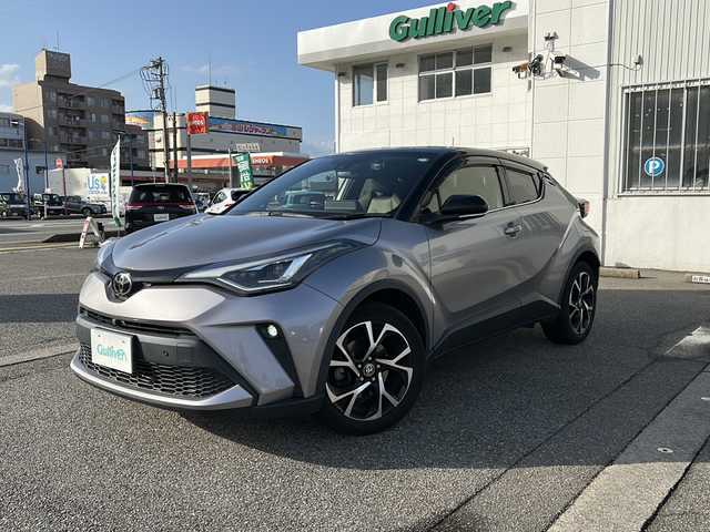 トヨタ Ｃ－ＨＲ G－T 富山県 2019(令1)年 9.5万km ブラック/メタルストリームM スマートキー/パノラミックビューモニター/ハーフレザーシート/メーカーオプションナビ/BT/フルセグTV/AppleCarPlay/LEDヘッドライト/フォグ/衝突安全ブレーキ/レーンキープ/オートハイビーム/プッシュスタート/前後ドラレコ/オートリトラミラー/ステアリングスイッチ/ドアミラーヒーター/電格ウィンカーミラー/リアスポイラー/純正１８インチAW/オートライト/保証書・取説