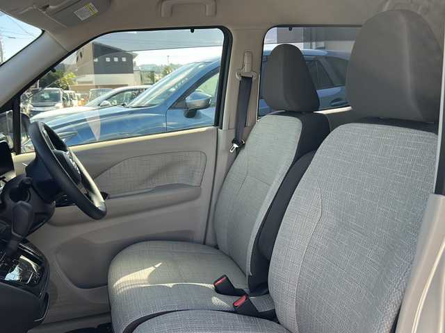 日産 デイズ X 秋田県 2022(令4)年 0.2万km スターリングシルバーM 純正メモリナビ/純正BT、フルセグTV/全周囲カメラ/前後コーナーセンサー/純正14インチAW/４WD/スペアキー/保証書