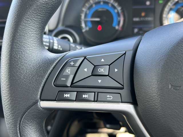 日産 デイズ X 秋田県 2022(令4)年 0.2万km スターリングシルバーM 純正メモリナビ/純正BT、フルセグTV/全周囲カメラ/前後コーナーセンサー/純正14インチAW/４WD/スペアキー/保証書