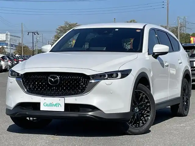 マツダ ＣＸ－８ 25S スマートエディション 道央・札幌 2023(令5)年 2.2万km ロジウムホワイトプレミアムメタリック ４WD/純正メーカーナビ/AM/FM/BT/フルセグ/衝突被害軽減ブレーキ/横滑り防止装置/レーダークルーズコントロール/オフロードトランクションコントロールシステム/レーンキープアシスト/クリアランスソナー/ブラインドスポットモニター/全方位カメラ/ETC/ドライブレコーダー/アイドリングストップ/パワーバックドア/D席パワーシート/D席メモリーシート/前席シートヒーター/ハンドルヒーター/革巻きステアリング/ステアリングリモコン/置くだけ充電/電動パーキング/オートブレーキホールド/プッシュスタート/スマートキー/LEDヘッドライト/オートライト/オートハイビーム/電動格納ミラー/ウィンカーミラー/純正フロアマット/スペアキー/純正AW付冬タイヤ積込/225/65/R17/2020年/山6mm