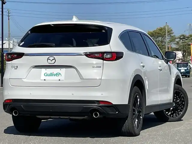 マツダ ＣＸ－８ 25S スマートエディション 道央・札幌 2023(令5)年 2.2万km ロジウムホワイトプレミアムメタリック ４WD/純正メーカーナビ/AM/FM/BT/フルセグ/衝突被害軽減ブレーキ/横滑り防止装置/レーダークルーズコントロール/オフロードトランクションコントロールシステム/レーンキープアシスト/クリアランスソナー/ブラインドスポットモニター/全方位カメラ/ETC/ドライブレコーダー/アイドリングストップ/パワーバックドア/D席パワーシート/D席メモリーシート/前席シートヒーター/ハンドルヒーター/革巻きステアリング/ステアリングリモコン/置くだけ充電/電動パーキング/オートブレーキホールド/プッシュスタート/スマートキー/LEDヘッドライト/オートライト/オートハイビーム/電動格納ミラー/ウィンカーミラー/純正フロアマット/スペアキー/純正AW付冬タイヤ積込/225/65/R17/2020年/山6mm