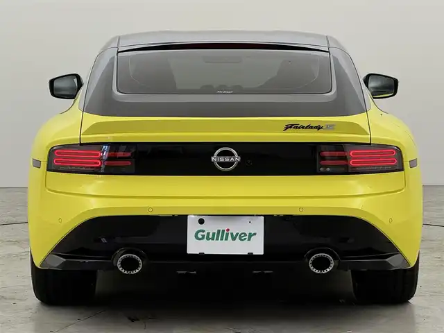 日産 フェアレディ Ｚ プロトスペック 福岡県 2022(令4)年 0.2万km 黄 ２４０台限定車　/イカズチイエロー　/ワンオーナー　/純正９型ナビ/フルセグTV　/バックカメラ　/ＢＯＳＥスピーカー　/インテリジェントクルコン　/コーナーセンサー　/エマージェンシーブレーキ　/レーンキープ　/ブラインドスポットモニター　/シートヒーター　/ビルトインETC２．０　/前後ドライブレコーダー　/専用本革スエード調ファブリックコンビシート　/レイズ製１９インチＡＷ　/４輪アルミキャリパ対向ピストンブレーキ