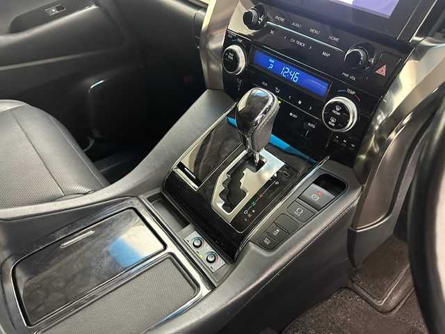 トヨタ アルファード S Cパッケージ 兵庫県 2020(令2)年 6万km ブラック 純正SDナビ(Bluetooth/FM/AM)/サンルーフ/追従型クルーズコントロール/バックカメラ/レザーシート/シートヒーター/エアシート/パワーシート/ドライブレコーダー/メモリーシート/社外12インチアルミホイール/社外フロアマット/ETC/オートライト/オートマチックハイビーム/LEDヘッドライト