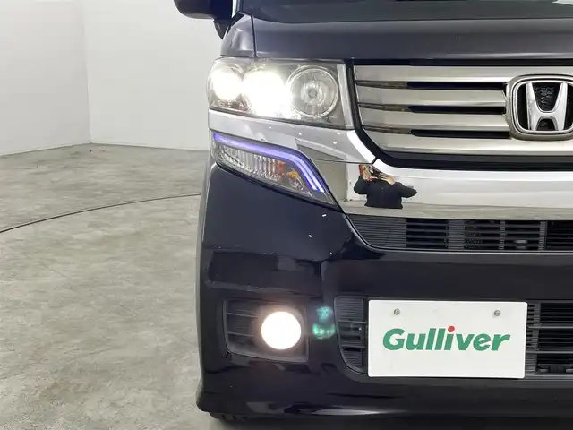 ホンダ Ｎ ＢＯＸ カスタム G Aパッケージ 福島県 2015(平27)年 6.7万km プレミアムゴールドパープルパール ホンダセンシング/・衝突被害軽減ブレーキ/・誤発進抑制装置/社外7インチナビ/・型番：AVIC-RZ07/・フルセグTV/BT/SD/CD/DVD/FM/AM/・バックカメラ/・ETC/・前方ドライブレコーダー/片側パワースライドドア/ステアリングリモコン/ベンチシート/・チップアップシート/プッシュスタート/・スマートキー/HIDヘッドライト/・フォグランプ/・オートライト/純正フロアマット/純正14インチAW/電動格納ミラー/・ウィンカーミラー