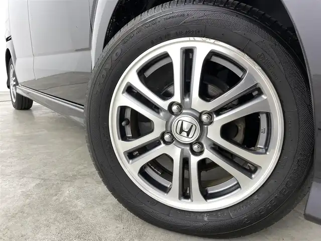 ホンダ Ｎ ＢＯＸ カスタム G Aパッケージ 福島県 2015(平27)年 6.7万km プレミアムゴールドパープルパール ホンダセンシング/・衝突被害軽減ブレーキ/・誤発進抑制装置/社外7インチナビ/・型番：AVIC-RZ07/・フルセグTV/BT/SD/CD/DVD/FM/AM/・バックカメラ/・ETC/・前方ドライブレコーダー/片側パワースライドドア/ステアリングリモコン/ベンチシート/・チップアップシート/プッシュスタート/・スマートキー/HIDヘッドライト/・フォグランプ/・オートライト/純正フロアマット/純正14インチAW/電動格納ミラー/・ウィンカーミラー