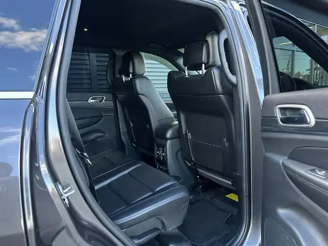 クライスラー・ジープ ジープ グランドチェロキー LTD 茨城県 2019(令1)年 4.8万km グラニトクリスタル 後期型 /黒革 /シートヒーター/ベンチレーション/パワーシート /衝突軽減B /ACC /ナビ /フルセグTV /BT/USB /ステアリングヒーター /レーンセンス /ブラインドスポットモニター /パーキングセンサー /自動駐車 /ランニングボード /ルーフレール /LED /ETC2.0 /禁煙車