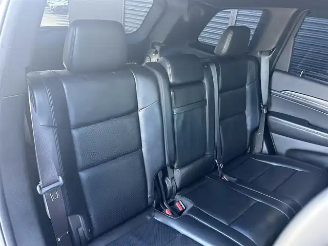 クライスラー・ジープ ジープ グランドチェロキー LTD 茨城県 2019(令1)年 4.8万km グラニトクリスタル 後期型 /黒革 /シートヒーター/ベンチレーション/パワーシート /衝突軽減B /ACC /ナビ /フルセグTV /BT/USB /ステアリングヒーター /レーンセンス /ブラインドスポットモニター /パーキングセンサー /自動駐車 /ランニングボード /ルーフレール /LED /ETC2.0 /禁煙車