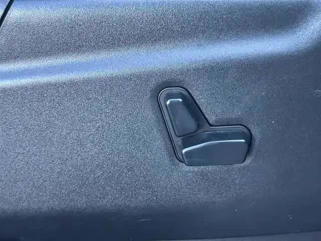 クライスラー・ジープ ジープ グランドチェロキー LTD 茨城県 2019(令1)年 4.8万km グラニトクリスタル 後期型 /黒革 /シートヒーター/ベンチレーション/パワーシート /衝突軽減B /ACC /ナビ /フルセグTV /BT/USB /ステアリングヒーター /レーンセンス /ブラインドスポットモニター /パーキングセンサー /自動駐車 /ランニングボード /ルーフレール /LED /ETC2.0 /禁煙車