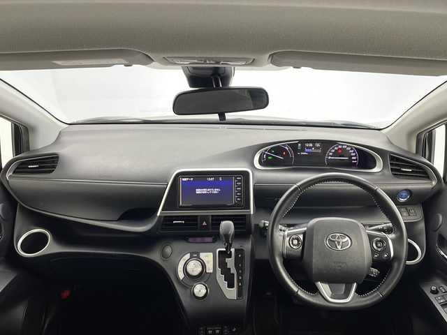 トヨタ シエンタ ハイブリッド ファンベースG セーフティED 茨城県 2021(令3)年 2.5万km ブラックマイカ 純正ナビ　パノラミックビューモニター　衝突軽減ブレーキ　両側電動スライドドア　クルーズコントロール　ＬＥＤライト　シートヒーター　ステアリングヒーター　コーナーセンサー　スマートキー　ＥＴＣ　禁煙車