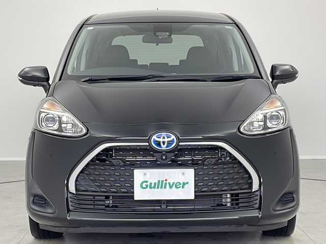 トヨタ シエンタ ハイブリッド ファンベースG セーフティED 茨城県 2021(令3)年 2.5万km ブラックマイカ 純正ナビ　パノラミックビューモニター　衝突軽減ブレーキ　両側電動スライドドア　クルーズコントロール　ＬＥＤライト　シートヒーター　ステアリングヒーター　コーナーセンサー　スマートキー　ＥＴＣ　禁煙車