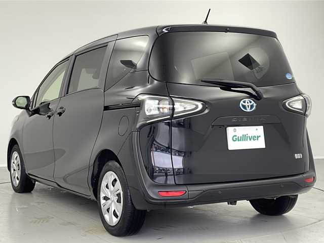 トヨタ シエンタ ハイブリッド ファンベースG セーフティED 茨城県 2021(令3)年 2.5万km ブラックマイカ 純正ナビ　パノラミックビューモニター　衝突軽減ブレーキ　両側電動スライドドア　クルーズコントロール　ＬＥＤライト　シートヒーター　ステアリングヒーター　コーナーセンサー　スマートキー　ＥＴＣ　禁煙車