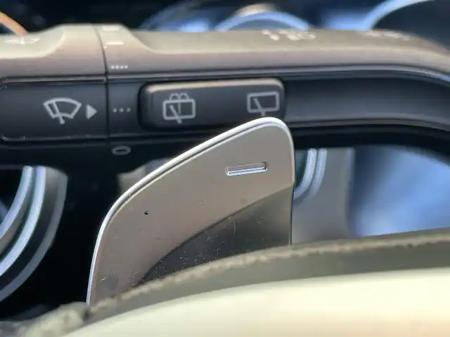 メルセデス・ベンツ Ｍ・ベンツ ＧＬＢ２００ｄ 4マチック AMGライン 和歌山県 2021(令3)年 7.2万km 白 純正ナビ/フルセグTV/全方位モニター/衝突軽減ブレーキ/レーダークルーズコントロール/ブラインドスポットモニター/ドアライブレコーダー/パワーバックドア/パワーシート/シートヒーター/シートメモリー/ルーフレール/LEDヘッドライト/オートライト