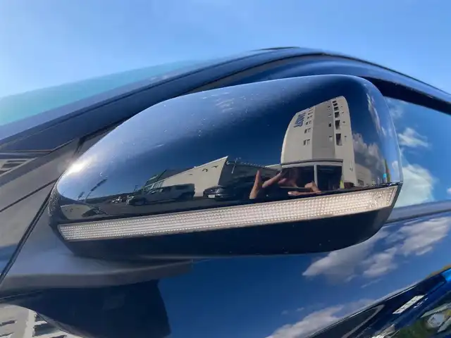 ホンダ ＣＲ－Ｚ α 静岡県 2010(平22)年 3.5万km クリスタルブラックパール 純正インターナビ(9NHF)/　AM FM CD DVD VIDEO/HIDオートヘッドランプ/革巻きステアリング/ステアリングスイッチ/スマートキー2本/ドライブモードセレクト/フロントフォグランプ/純正フロアマット+社外キルティング調マット/ビルトインETC/バックモニター/クルーズコントロール/社外16インチアルミホイール